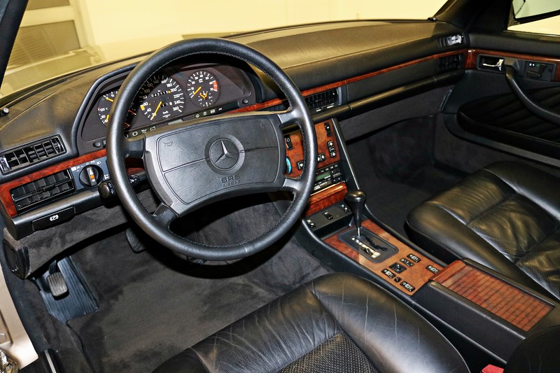 1989 Mercedes Benz 560SEC 300HP